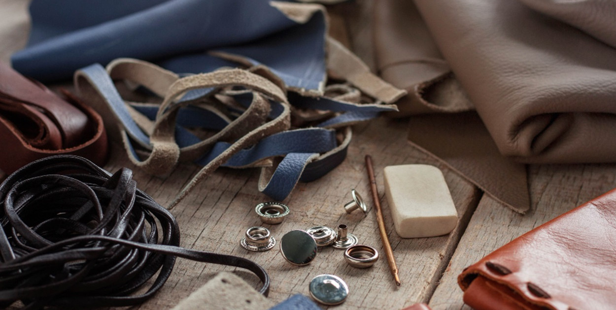 Nowoczesne trendy w galanterii skórzanej