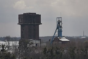 Pięcioletnie urlopy i nawet 170 tys. zł odprawy. Zmiany dla dużej grupy-17839