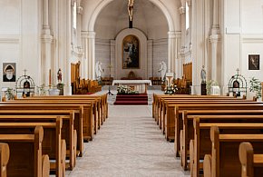 Miliony na Kościół w 2026 roku. Państwo co roku dokłada do duchownych-18388