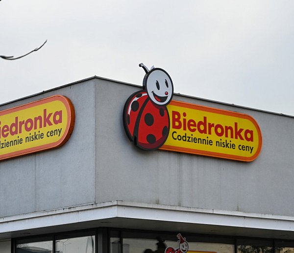 Nowe rozwiązanie w popularnej sieci. Ma ułatwić codzienne zakupy-17987